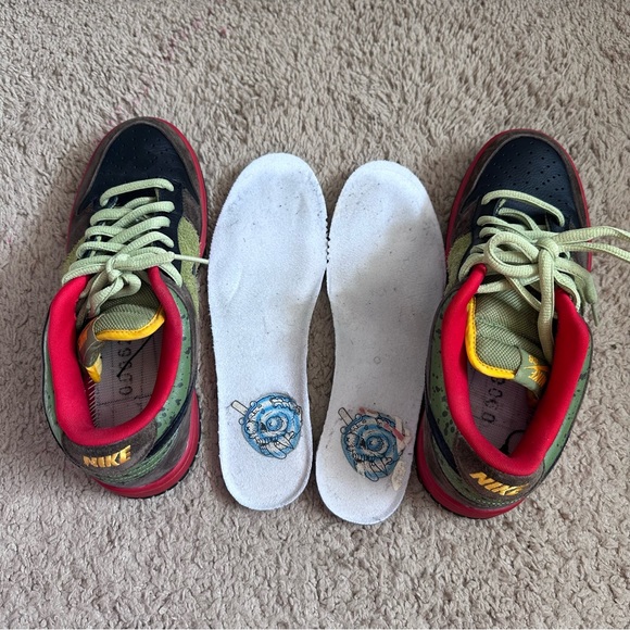 Nike SB Asparagus Dunk Low 2009 - Picture 11 of 12